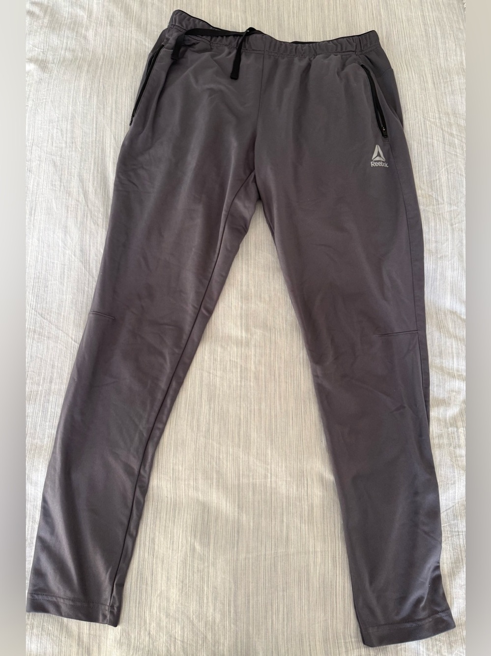 Reebok Men's Gray Training Jogger Pants size L